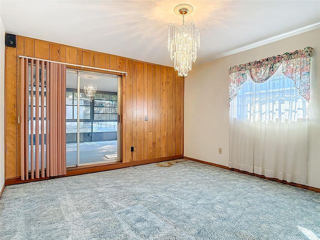 730 W UNIVERSITY AVENUE, Deland, FL 32720