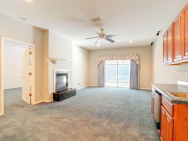 730 W UNIVERSITY AVENUE, Deland, FL 32720