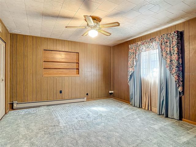 730 W UNIVERSITY AVENUE, Deland, FL 32720