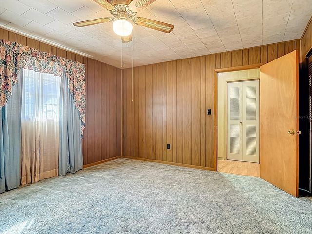 730 W UNIVERSITY AVENUE, Deland, FL 32720