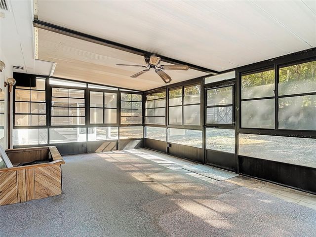 730 W UNIVERSITY AVENUE, Deland, FL 32720