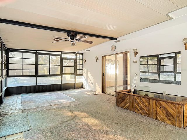 730 W UNIVERSITY AVENUE, Deland, FL 32720