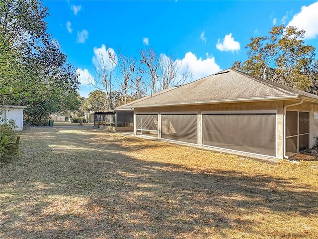 730 W UNIVERSITY AVENUE, Deland, FL 32720