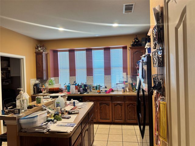 436 Baverton Lane, Fort Worth, TX 76052