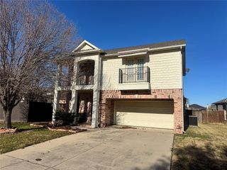436 Baverton Lane, Fort Worth, TX 76052