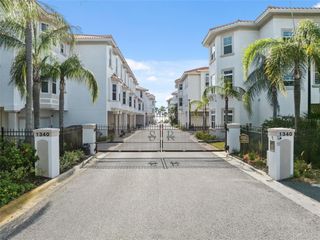 1340 BAYSHORE BOULEVARD 411, Dunedin, FL 34698