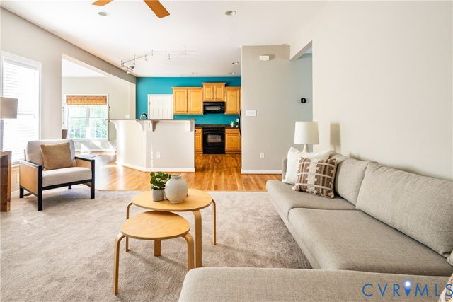 8319 Hampton Valley Dr, Chesterfield, VA 23832
