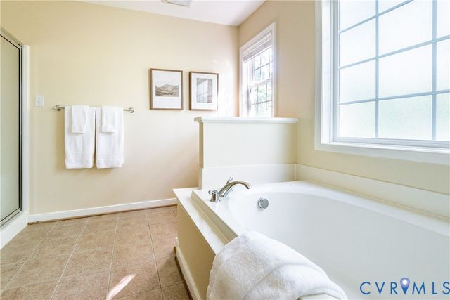 8319 Hampton Valley Dr, Chesterfield, VA 23832