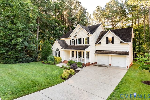 8319 Hampton Valley Dr, Chesterfield, VA 23832