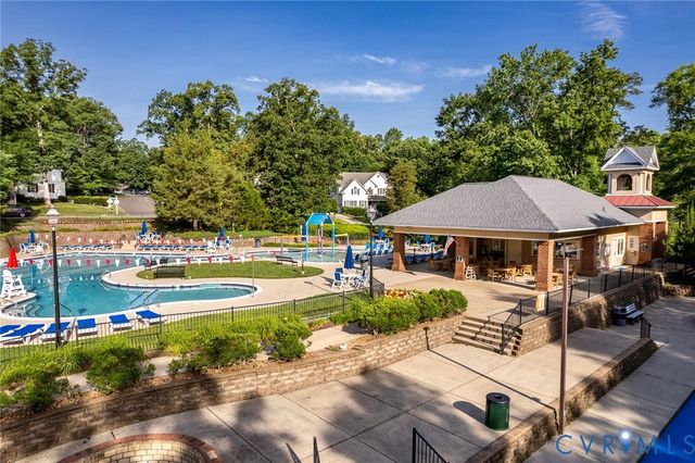 8319 Hampton Valley Dr, Chesterfield, VA 23832