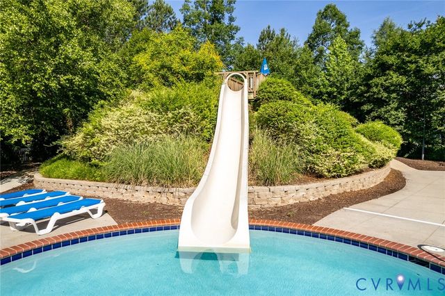 8319 Hampton Valley Dr, Chesterfield, VA 23832