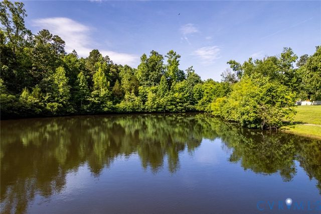 8319 Hampton Valley Dr, Chesterfield, VA 23832