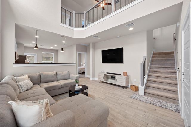 11315 Gadsen LN, Austin, TX 78754