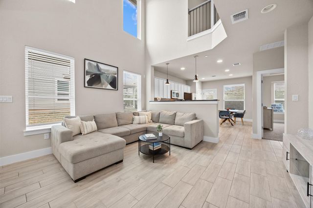 11315 Gadsen LN, Austin, TX 78754