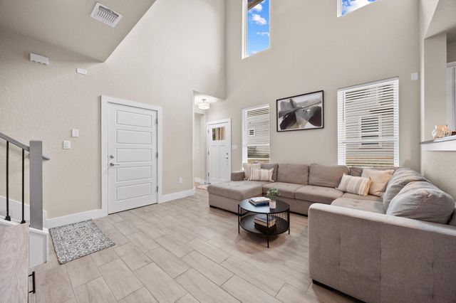 11315 Gadsen LN, Austin, TX 78754