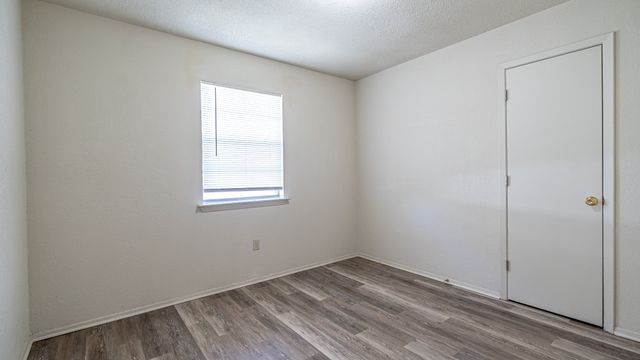 1568 Reef Drive, Pelican Bay, TX 76020