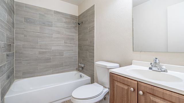 1568 Reef Drive, Pelican Bay, TX 76020