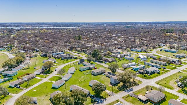 1568 Reef Drive, Pelican Bay, TX 76020