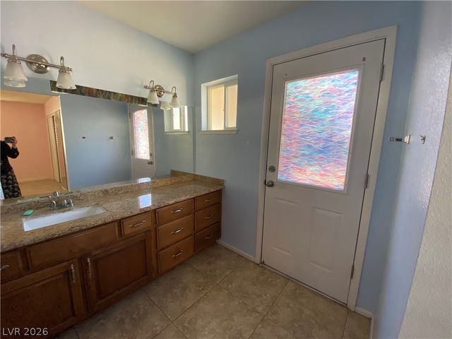 7128 Alta, Las Vegas, NV 89145