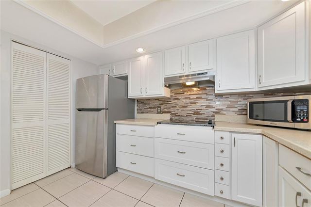 6447 EGRET LANE 413, Bradenton, FL 34210