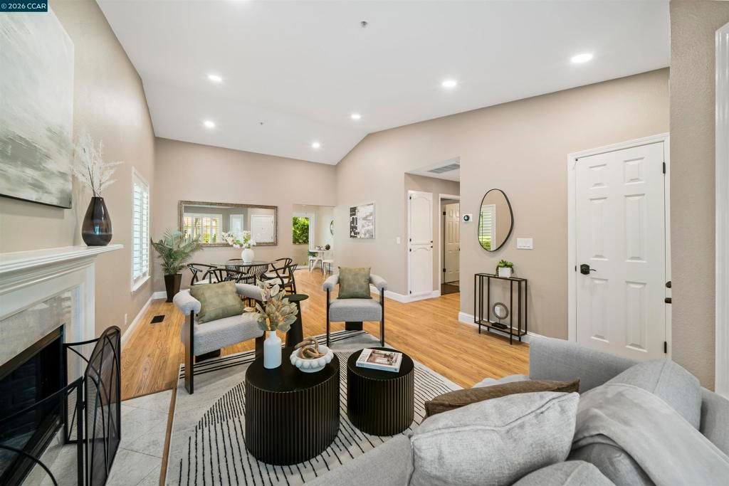Image 8 of property listing at 349 Marie Common, Livermore, CA 94550
