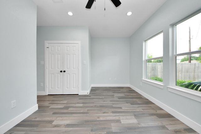 7502 Sandle Street A, Houston, TX 77088