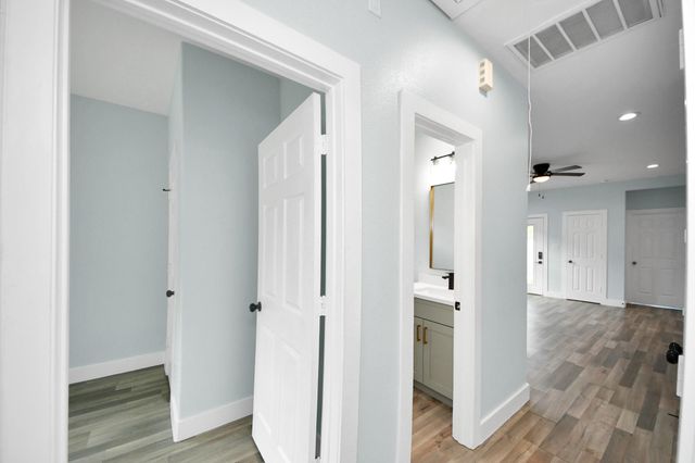 7502 Sandle Street A, Houston, TX 77088