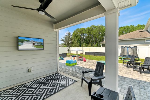 196 Red Barn Rd, St Augustine, FL 32092