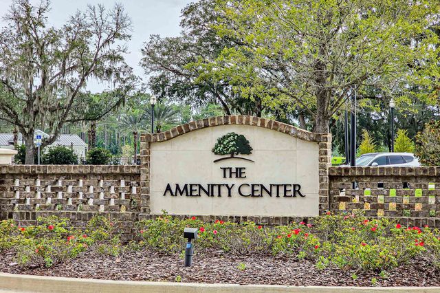 196 Red Barn Rd, St Augustine, FL 32092