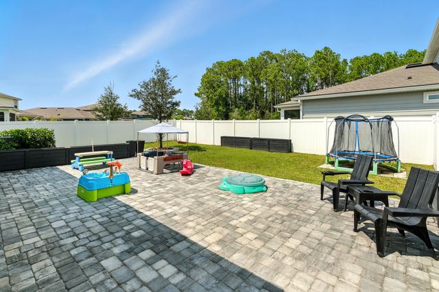 196 Red Barn Rd, St Augustine, FL 32092