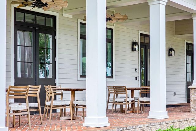 196 Red Barn Rd, St Augustine, FL 32092