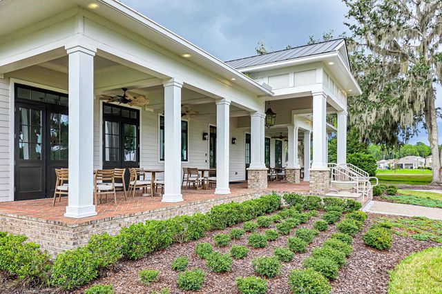 196 Red Barn Rd, St Augustine, FL 32092