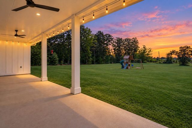 22694 Brook Forest Road, New Caney, TX 77357