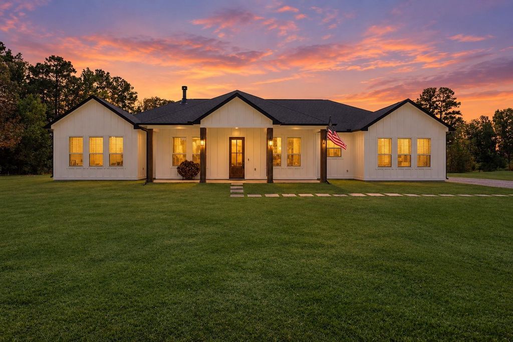 22694 Brook Forest Road, New Caney, TX 77357