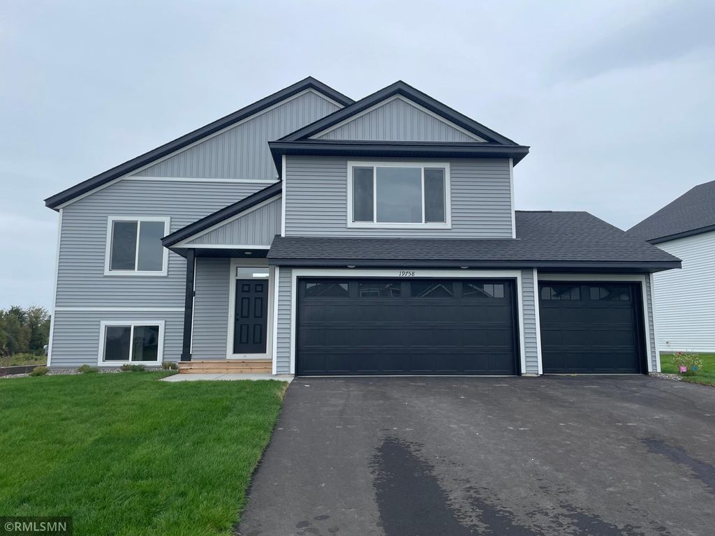 19758 Ely Avenue N, Forest Lake, MN 55025 — exterior