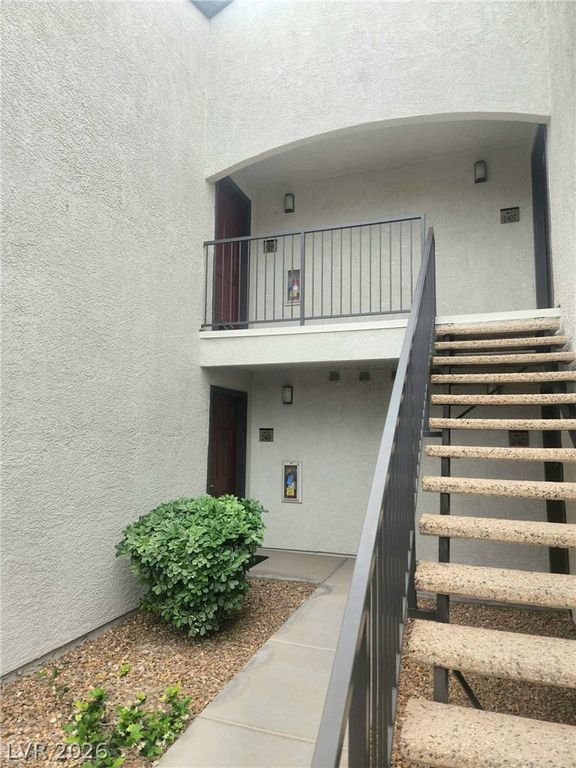 950 Seven Hills Drive 2425, Henderson, NV 89052 — photo 5
