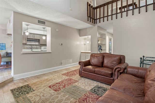 518 Campana Court, Irving, TX 75061