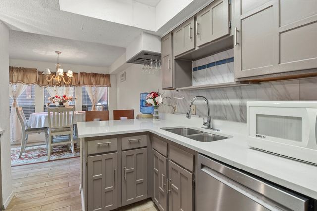 518 Campana Court, Irving, TX 75061