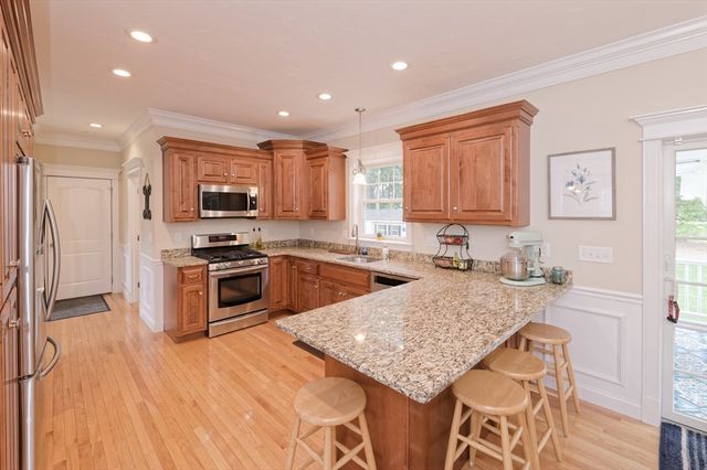 192 Rebecca Rd, Northbridge, MA 01588