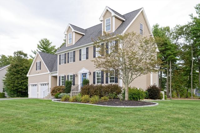 192 Rebecca Rd, Northbridge, MA 01588