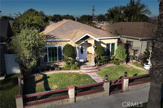 1635 E Harding, Long Beach, CA 90805