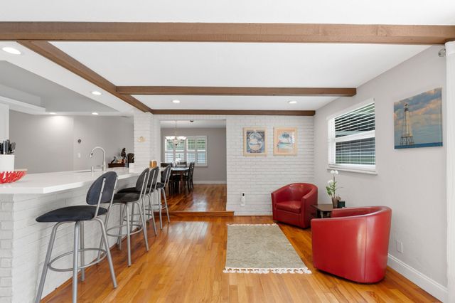 200 SW 5th Street, Boca Raton, FL 33432