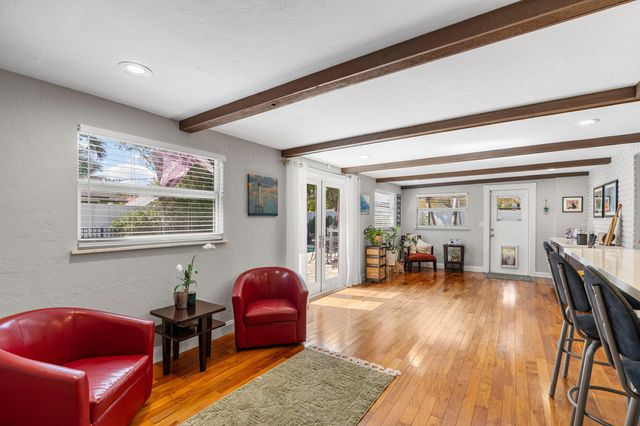 200 SW 5th Street, Boca Raton, FL 33432