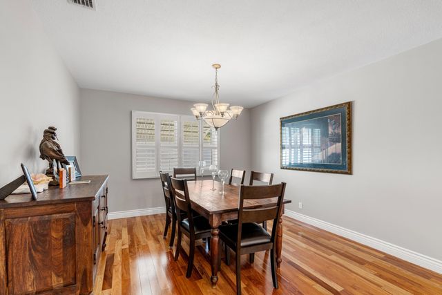 200 SW 5th Street, Boca Raton, FL 33432