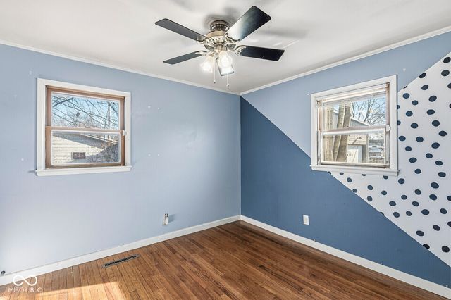 17 Center Street, Greenfield, IN 46140