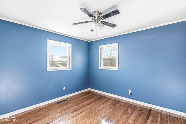 17 Center Street, Greenfield, IN 46140