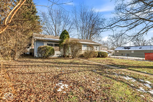 17 Center Street, Greenfield, IN 46140