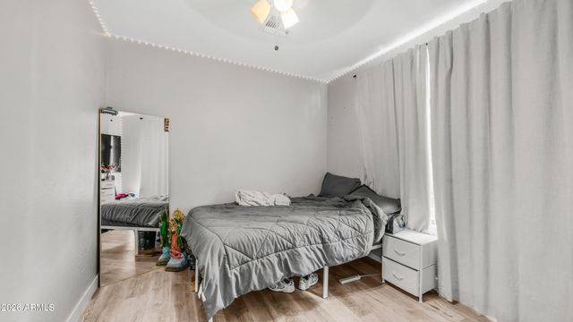 1740 E KELSI Avenue, San Tan Valley, AZ 85140