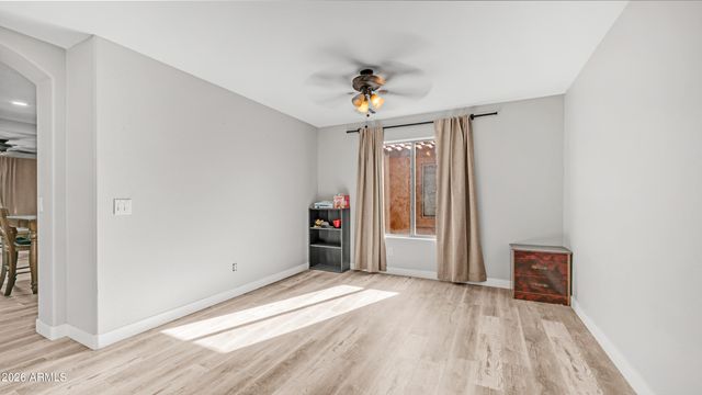 1740 E KELSI Avenue, San Tan Valley, AZ 85140