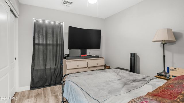 1740 E KELSI Avenue, San Tan Valley, AZ 85140